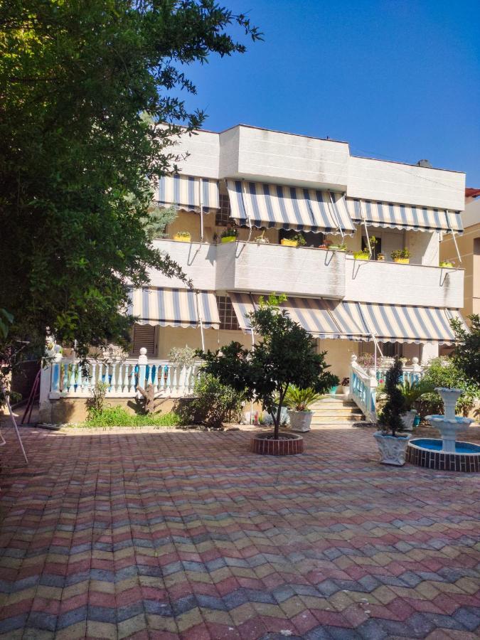 Vila Cikaj Hotel Durres Exterior photo